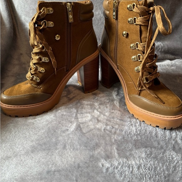 Brown Lace-Up Women's Boots - Picture 2 of 9
